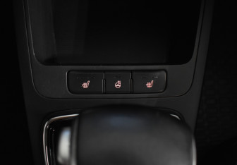 Подержанный автомобиль Kia Rio Hatchback 2017 года (18 фото)