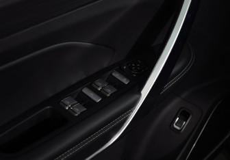 Подержанный автомобиль Geely Atlas Pro 2023 года (14 фото)