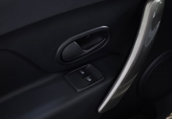 Подержанный автомобиль Renault Logan Sedan 2020 года (12 фото)