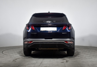 Подержанный автомобиль Hyundai Tucson 2021 года (6 фото)