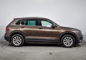 Подержанный автомобиль Volkswagen Tiguan 2016 года (4 фото)