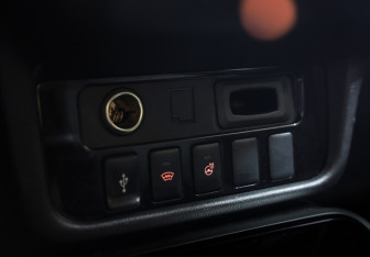 Подержанный автомобиль Mitsubishi Outlander 2019 года (16 фото)