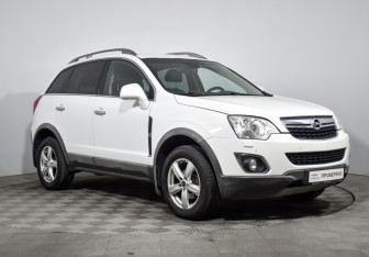 Подержанный автомобиль Opel Antara 2012 года (3 фото)