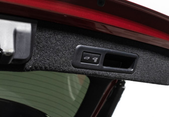 Подержанный автомобиль Lexus RX 2021 года (25 фото)