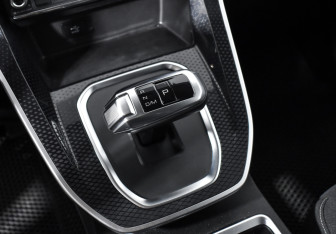 Подержанный автомобиль Haval M6 2023 года (11 фото)