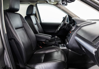 Подержанный автомобиль Land Rover Freelander 2007 года (20 фото)