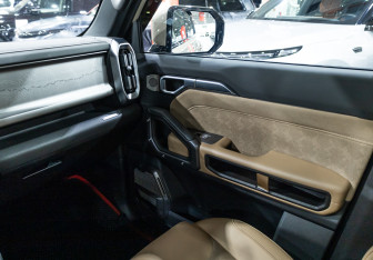 Подержанный автомобиль Jetour T2 2024 года (26 фото)