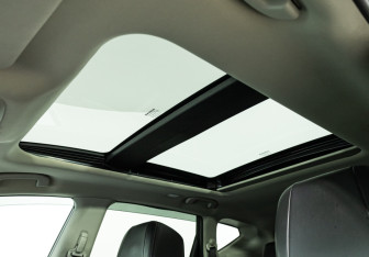 Подержанный автомобиль Nissan Murano Suv 2019 года (22 фото)