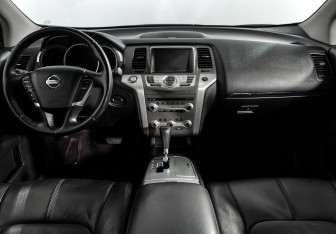 Подержанный автомобиль Nissan Murano Suv 2015 года (14 фото)
