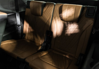 Подержанный автомобиль Chery Tiggo 8 Pro Max 2023 года (17 фото)