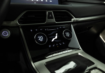 Подержанный автомобиль Exeed TXL 2023 года (20 фото)