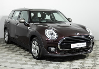 Подержанный автомобиль MINI Clubman Wagon 2016 года (3 фото)