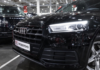 Подержанный автомобиль Audi Q5 2018 года (2 фото)