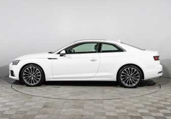 Подержанный автомобиль Audi A5 Coupe 2017 года (34 фото)