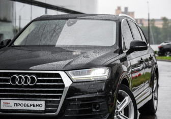 Подержанный автомобиль Audi Q7 2018 года (2 фото)