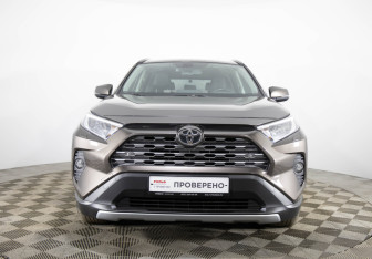 Подержанный автомобиль Toyota RAV4 2020 года (2 фото)