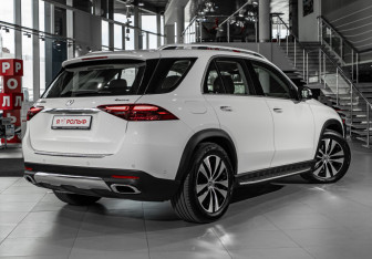 Новый Mercedes-Benz GLE 2025 (4 фото)