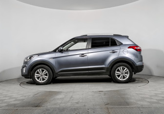 Подержанный автомобиль Hyundai Creta 2019 года (8 фото)