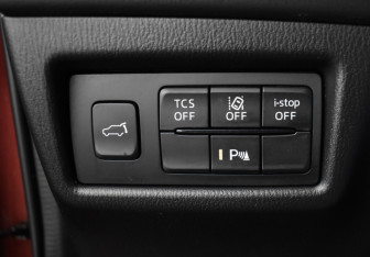 Подержанный автомобиль Mazda CX-5 2017 года (18 фото)