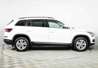 Подержанный автомобиль Skoda Kodiaq 2021 года (4 фото)