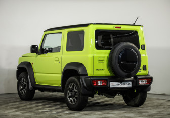 Подержанный автомобиль Suzuki Jimny 2021 года (7 фото)