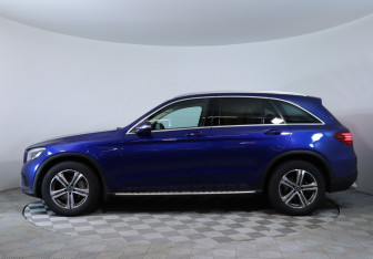 Подержанный автомобиль Mercedes-Benz GLC Coupe 2018 года (9 фото)