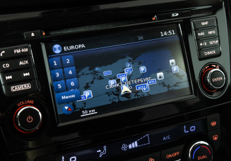 Подержанный автомобиль Nissan Qashqai 2014 года (15 фото)