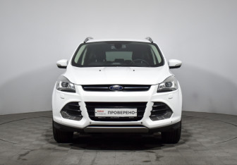 Подержанный автомобиль Ford Kuga 2013 года (2 фото)
