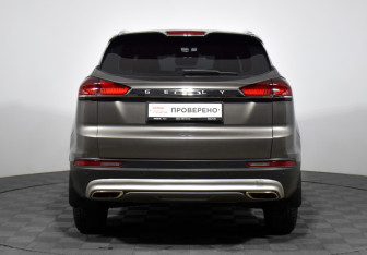 Подержанный автомобиль Geely Atlas Pro 2023 года (6 фото)