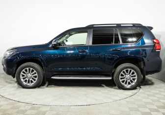 Подержанный автомобиль Toyota Land Cruiser Prado 2017 года (8 фото)