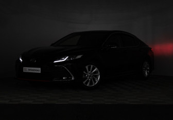 Подержанный автомобиль Toyota Camry Sedan 2023 года (25 фото)