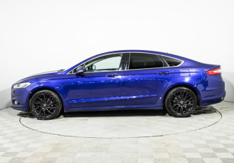 Подержанный автомобиль Ford Mondeo Sedan 2014 года (8 фото)