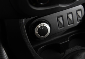 Подержанный автомобиль Renault Duster 2016 года (15 фото)