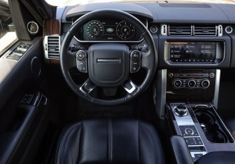 Подержанный автомобиль Land Rover Range Rover 2017 года (13 фото)