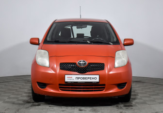 Подержанный автомобиль Toyota Yaris Hatchback 2006 года (2 фото)
