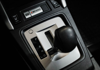 Подержанный автомобиль Subaru Forester Suv 2014 года (16 фото)