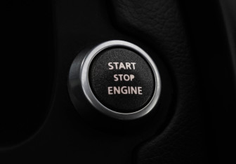 Подержанный автомобиль Land Rover Freelander 2010 года (16 фото)