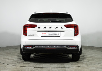 Подержанный автомобиль Haval Jolion 2023 года (6 фото)