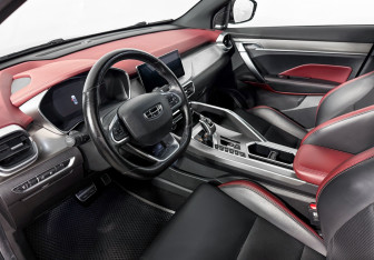 Подержанный автомобиль Geely Coolray 2020 года (9 фото)