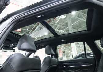 Подержанный автомобиль Geely Monjaro 2024 года (29 фото)