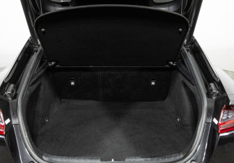 Подержанный автомобиль Kia Stinger 2018 года (27 фото)