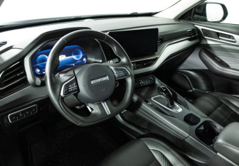 Подержанный автомобиль Haval F7x 2023 года (11 фото)