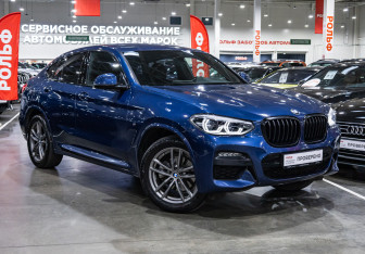 Подержанный автомобиль BMW X4 2019 года (5 фото)