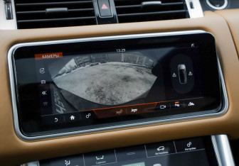 Подержанный автомобиль Land Rover Range Rover Sport 2019 года (19 фото)