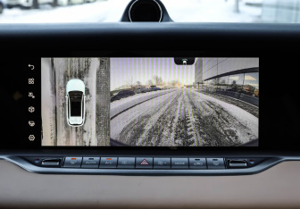 Подержанный автомобиль Voyah Free 2023 года (21 фото)