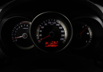 Подержанный автомобиль Kia Cerato Sedan 2009 года (14 фото)