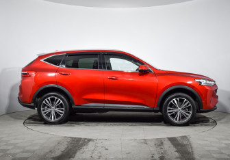 Подержанный автомобиль Haval F7 2023 года (4 фото)
