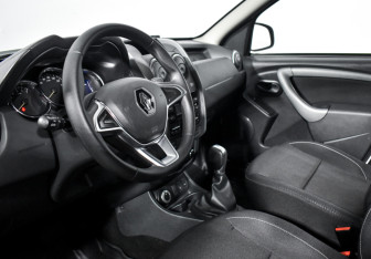 Подержанный автомобиль Renault Duster 2020 года (9 фото)