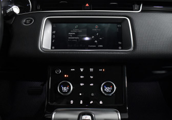 Подержанный автомобиль Land Rover Range Rover Evoque 2022 года (14 фото)