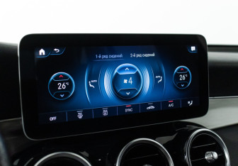 Подержанный автомобиль Mercedes-Benz GLC Coupe 2019 года (17 фото)